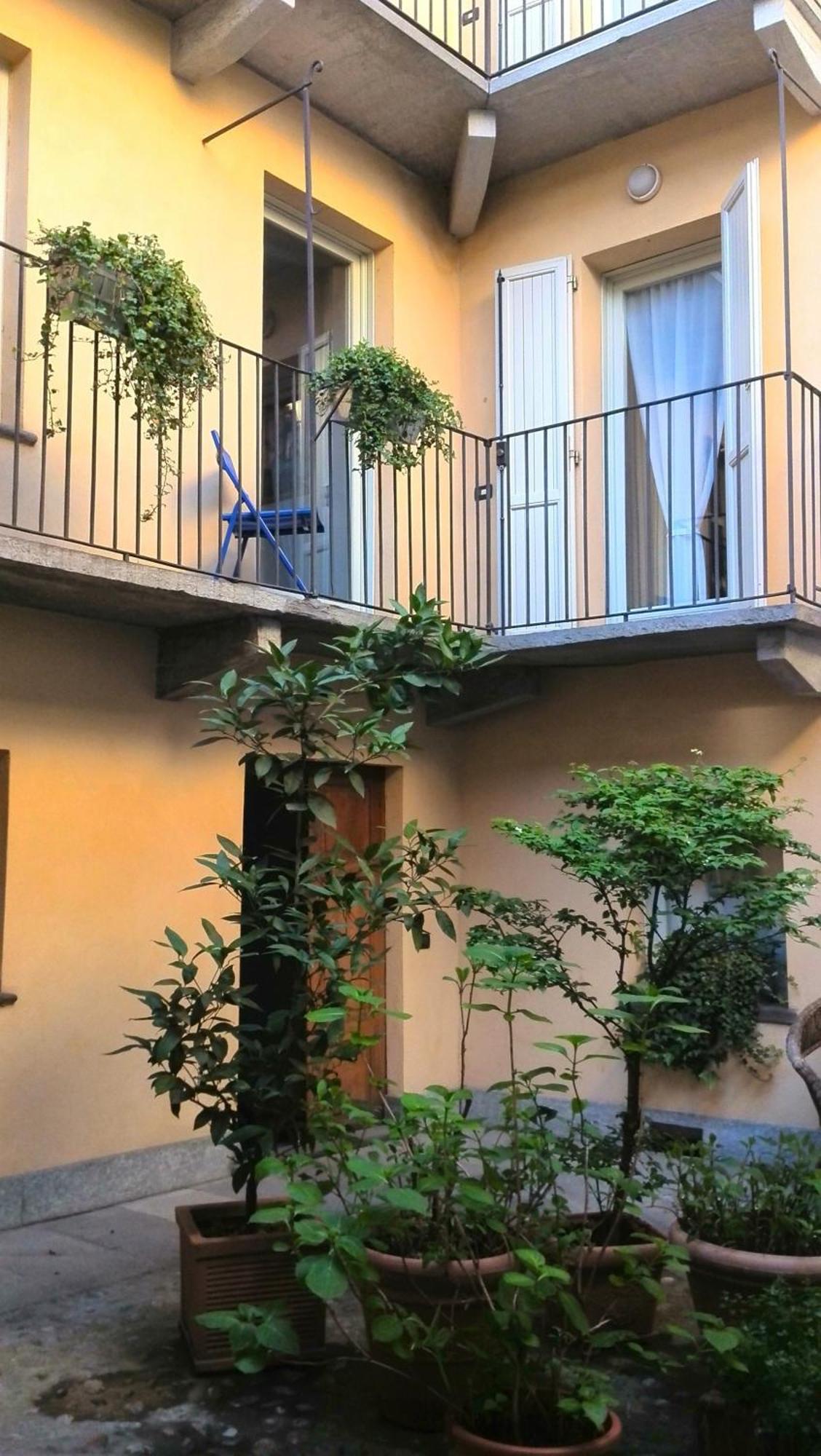 Aparthotel Casa De Giorgis Aosta Esterno foto