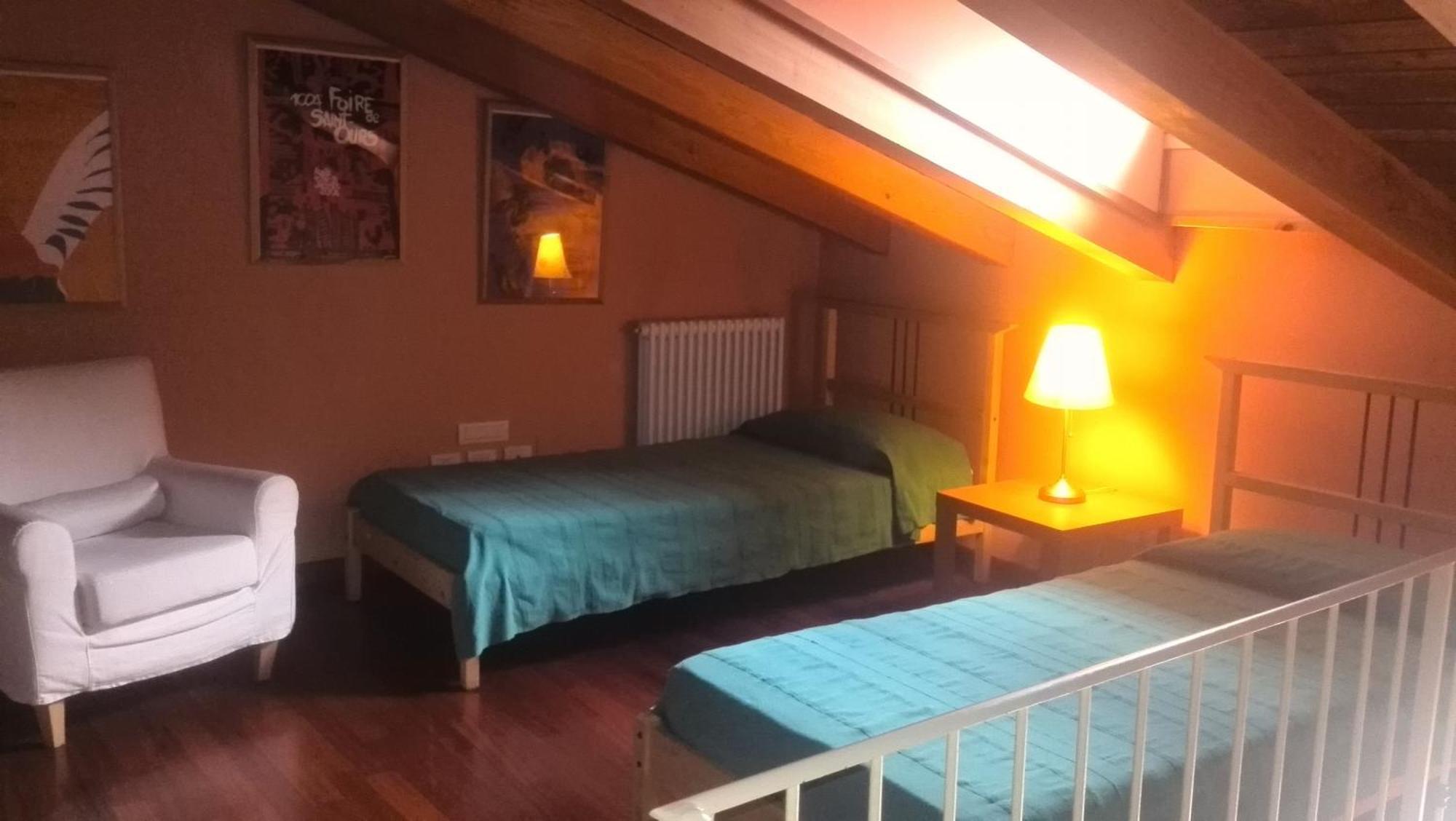 Aparthotel Casa De Giorgis Aosta Esterno foto