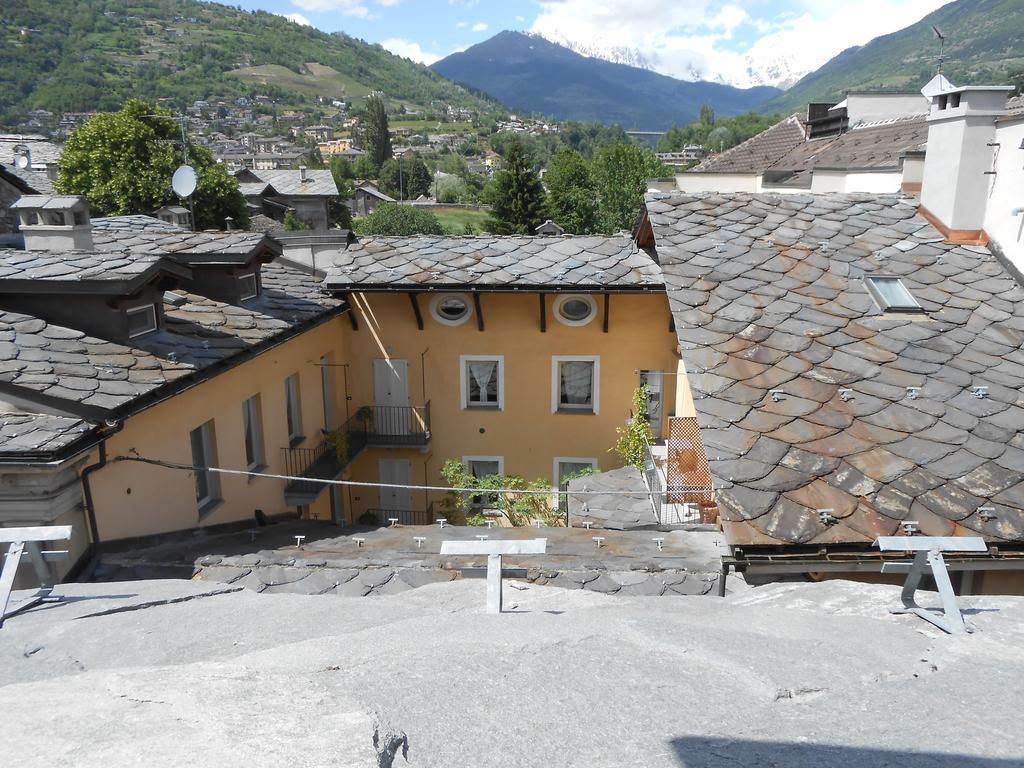 Aparthotel Casa De Giorgis Aosta Camera foto