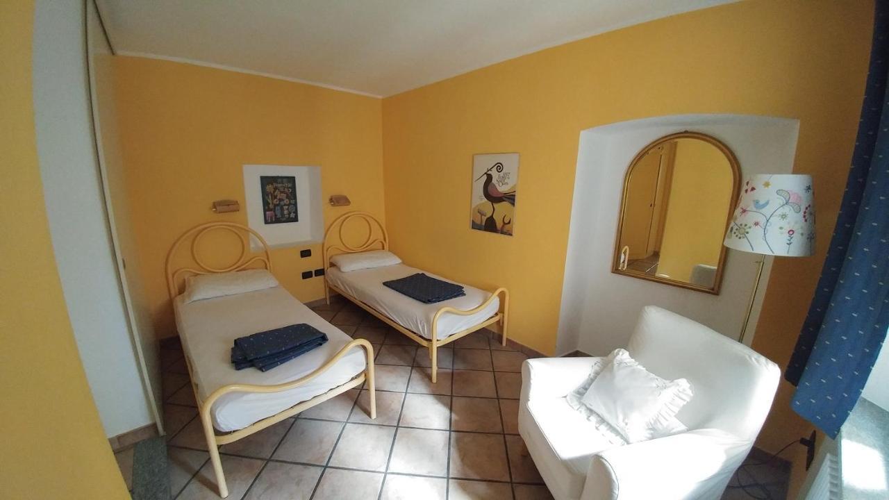 Aparthotel Casa De Giorgis Aosta Esterno foto