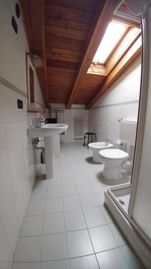 Aparthotel Casa De Giorgis Aosta Esterno foto