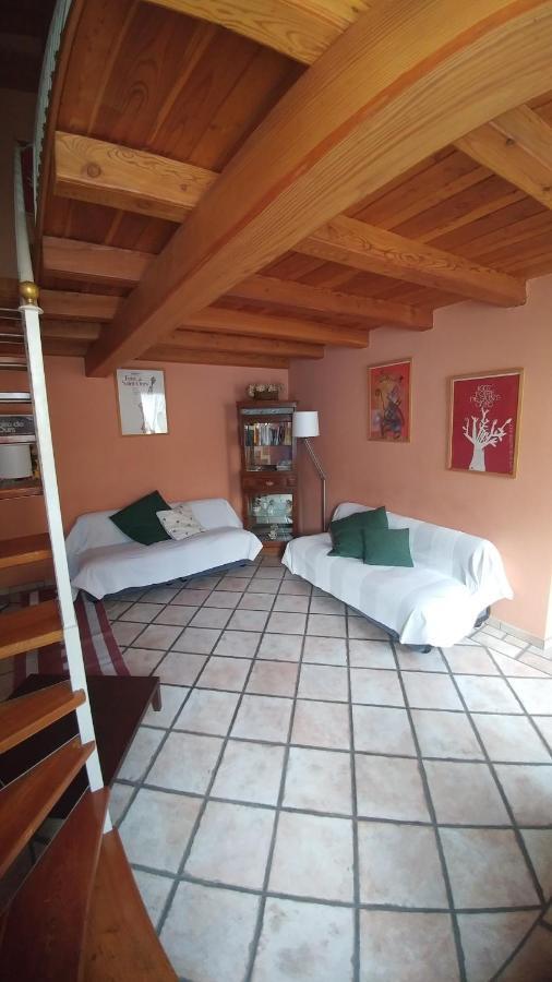 Aparthotel Casa De Giorgis Aosta Esterno foto