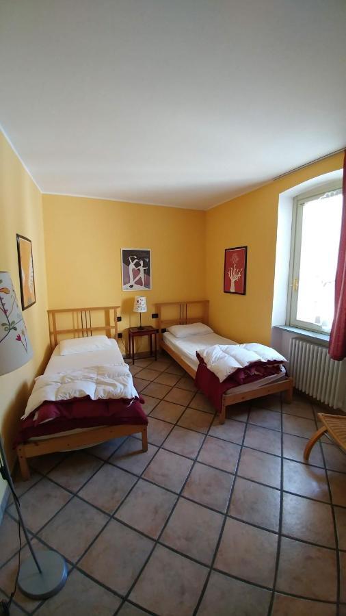 Aparthotel Casa De Giorgis Aosta Esterno foto